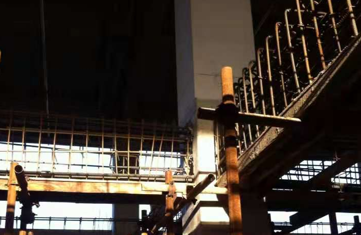 广汉一厂房梁柱截面加大施工